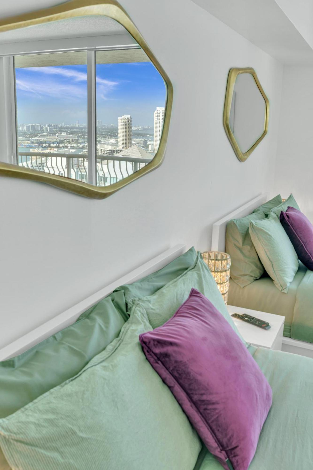 Oceanside Penthouse Apartment In Brickell Miami, Pool, Free Parking Exterior photo