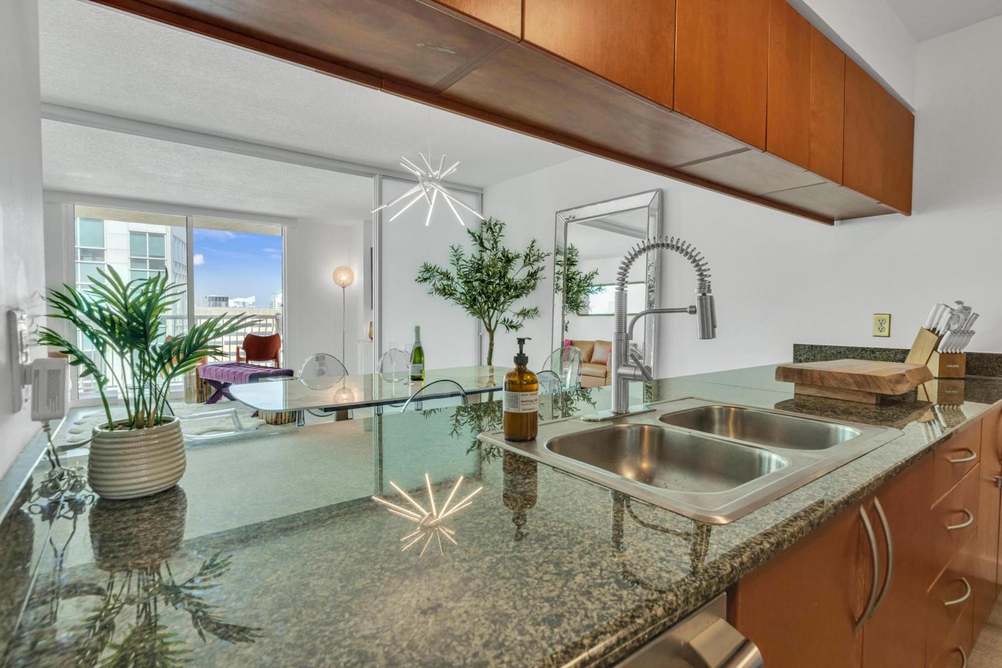 Oceanside Penthouse Apartment In Brickell Miami, Pool, Free Parking Exterior photo